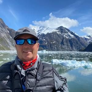 Meet your Posher, Mark